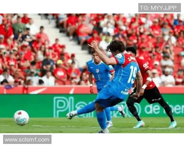 足总杯激战马竞与里昂互交白卷战术解析与帽子戏法瞬间回顾