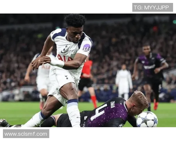 热刺大胜AC米兰6-2乌龙球成比赛转折点引发热议 热刺大胜AC米兰6-2乌龙球成比赛转折点引发热议