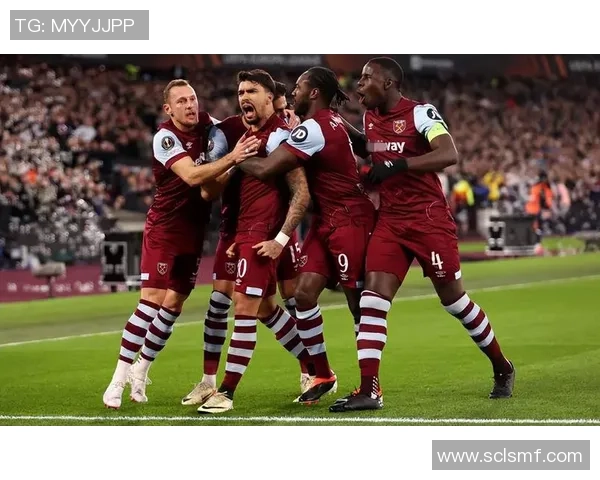 欧联杯精彩对决多特蒙德大胜曼联五球狂潮引发全场狂欢